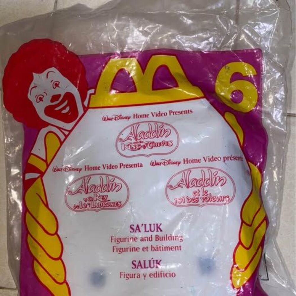 Vintage McDonald’s, Saluk toys, Aladdin collectible ￼ 1996 ￼ - Picture 3 of 4